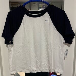 Old Navy | Navy and White Cropped Tee | Size L